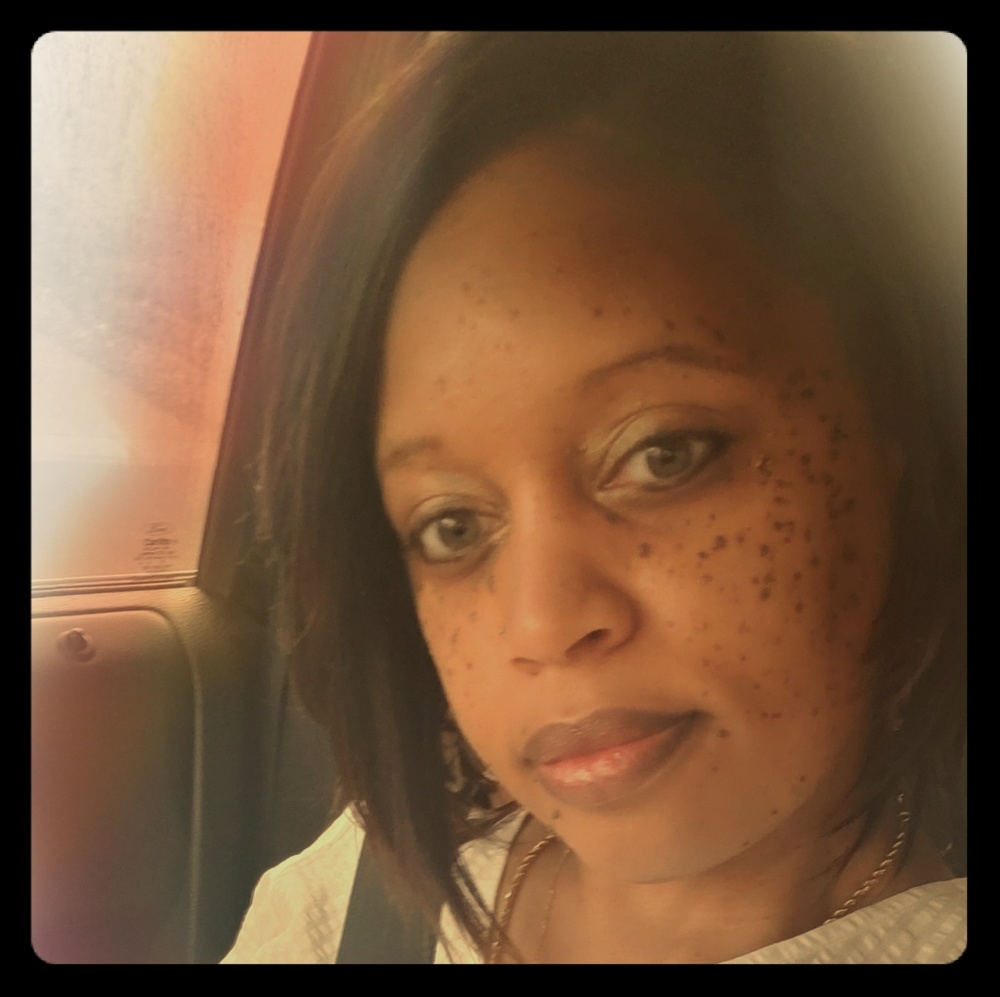 Meet your Posher, Kisha